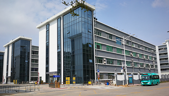 总口管理区智慧园区幕墙维修